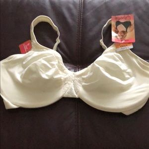 Lilyette ivory bra  42 DD